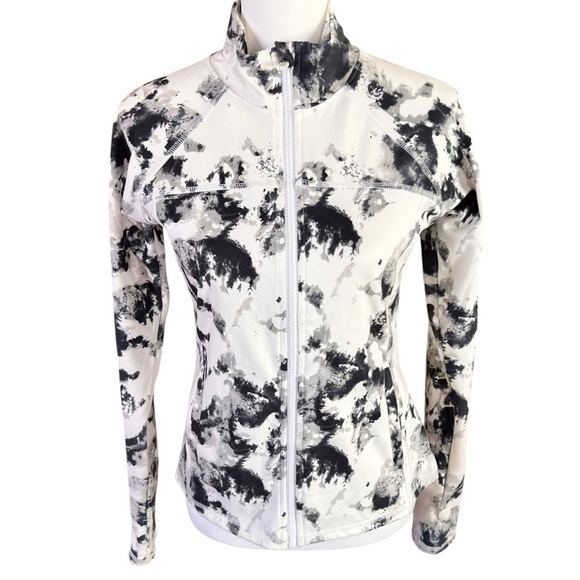 Marika yoga jacket in graphic black and white pattern woman's size L - Picture 1 of 7